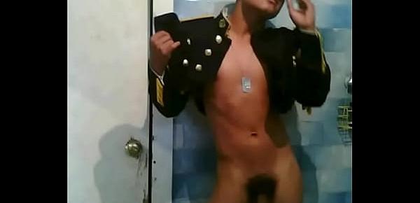  Mexicano chacal militar presume el uniforme Mexican soldier naked and uniform